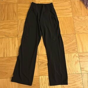Black lululemon hight waisted wide leg leggings